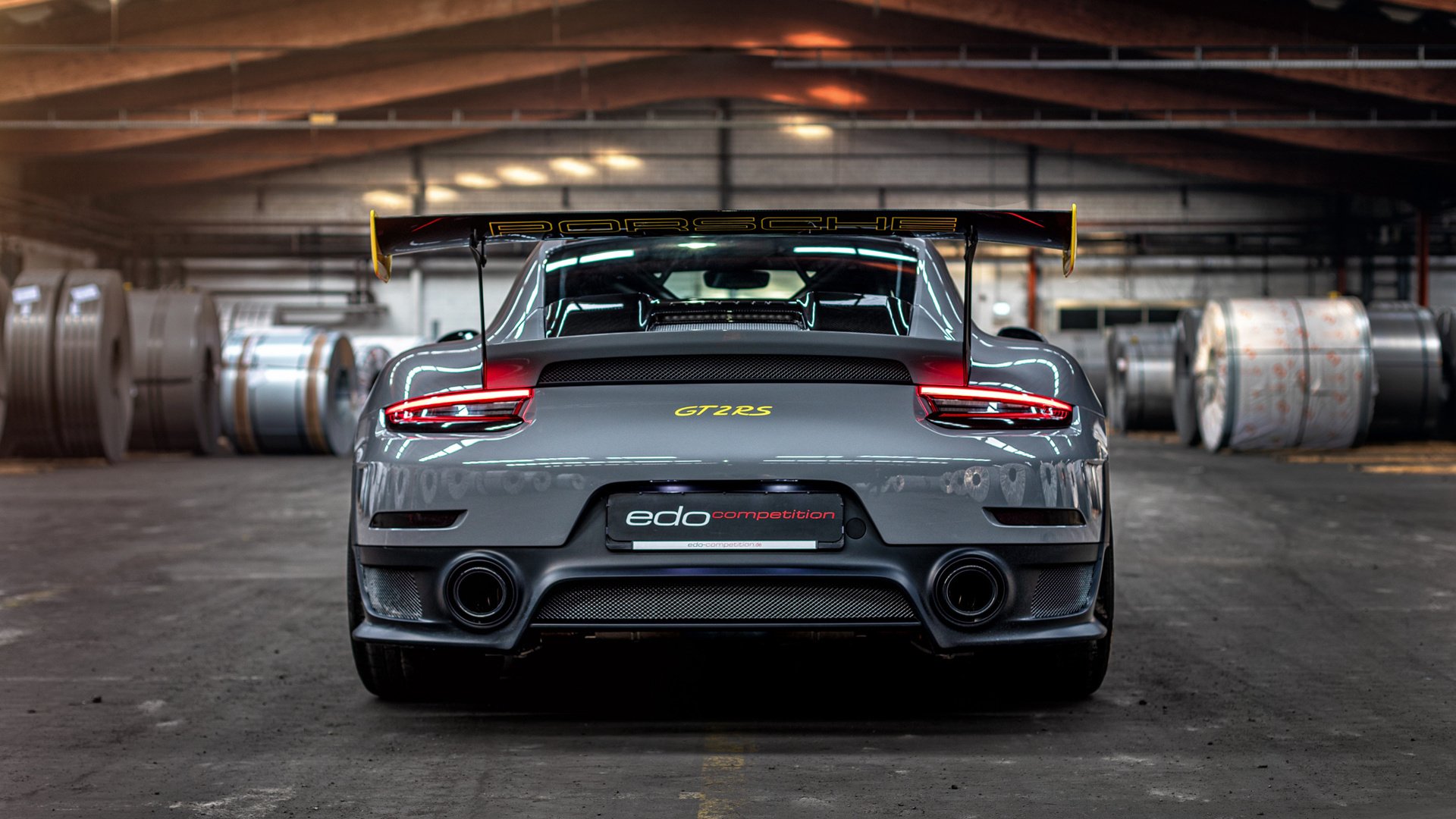 球员是否应定期接受慈善培训,球员就应该在