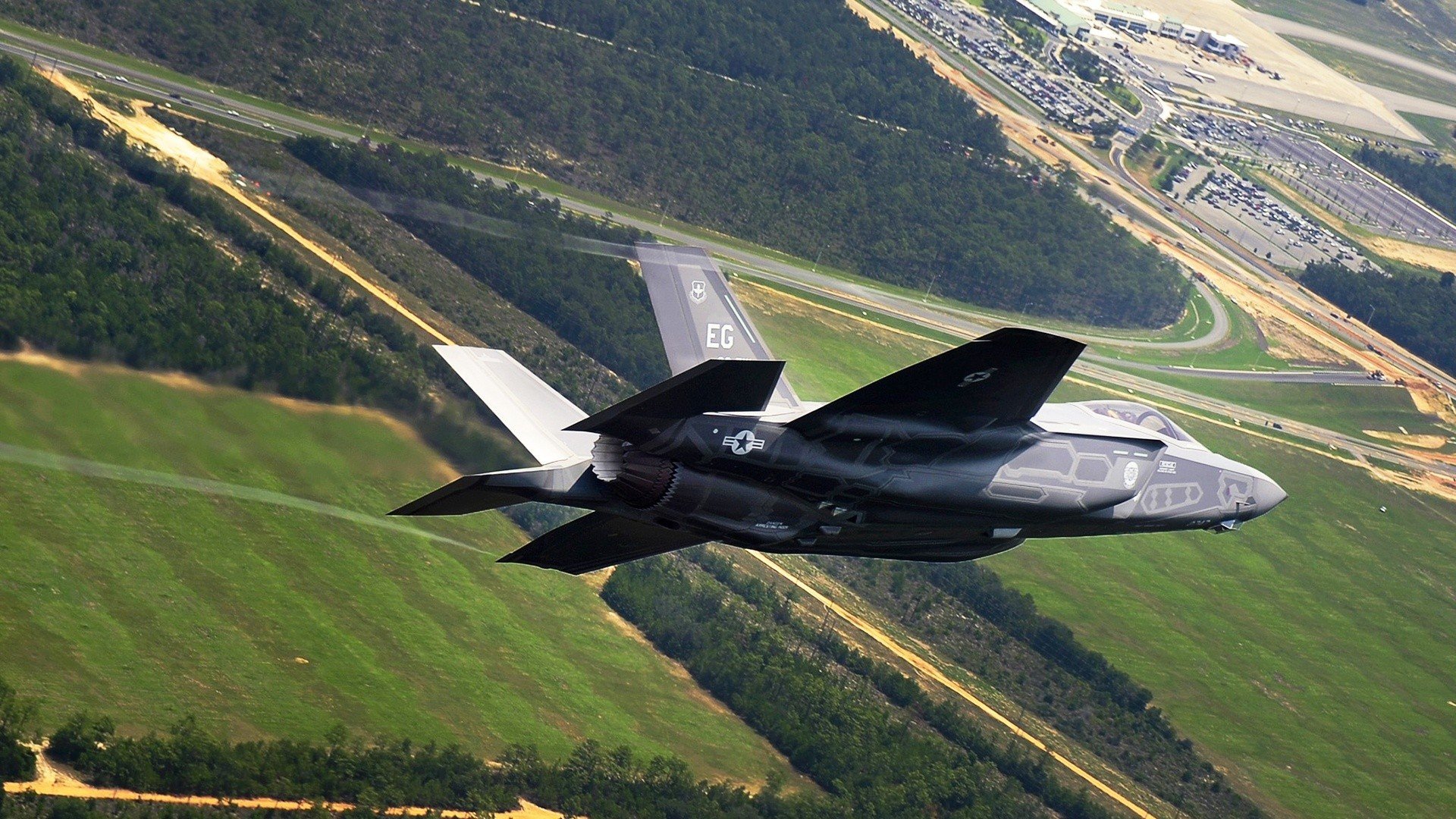 足球联赛俱乐部年度预算报告引发关注,足球俱乐部营收